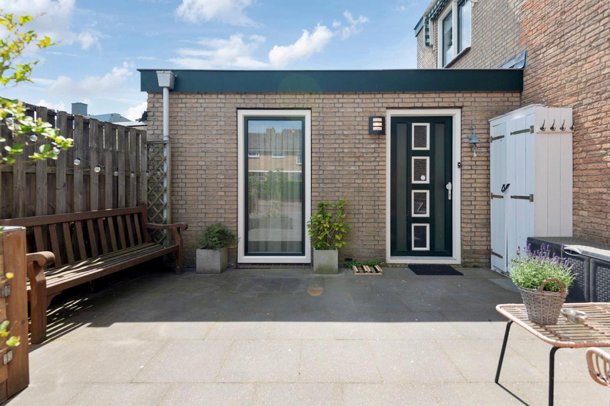 Apartment Kust Private Parking Included *